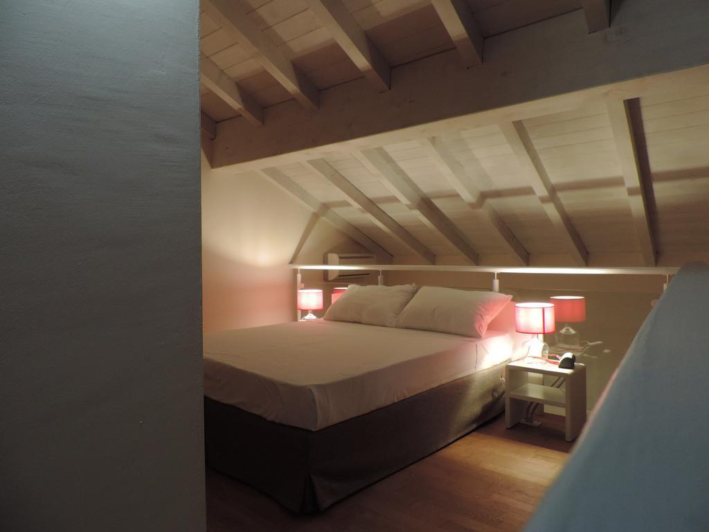 Residence Al Sociale Mantova Pokoj fotografie